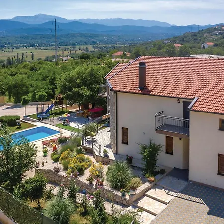 Five-bedroom In Vinjani Donji Ferienhaus Majici